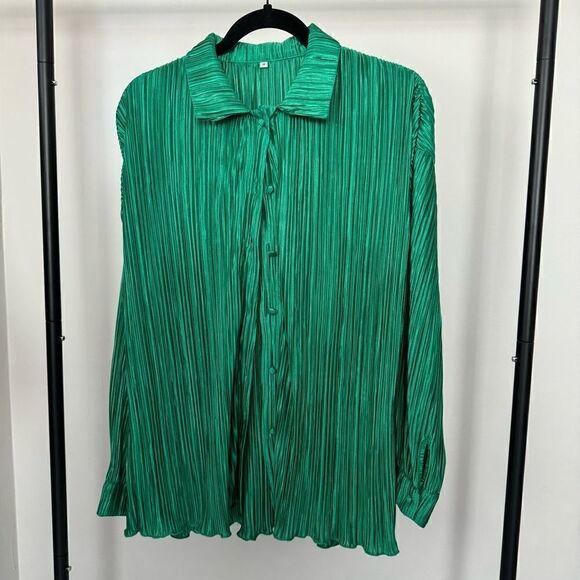 ⭕️ Pajama  Style Matching Set Emerald Green Size Medium - Picture 6 of 8